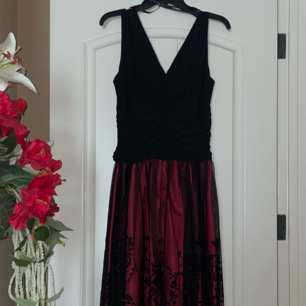 Beautiful women’s dress for any occasion size xl